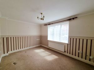 Dining Room- click for photo gallery